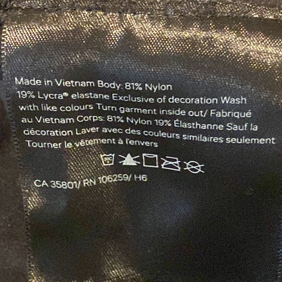 Lululemon Orangetheory OTF Biker shorts Sz 6 - Picture 5 of 8